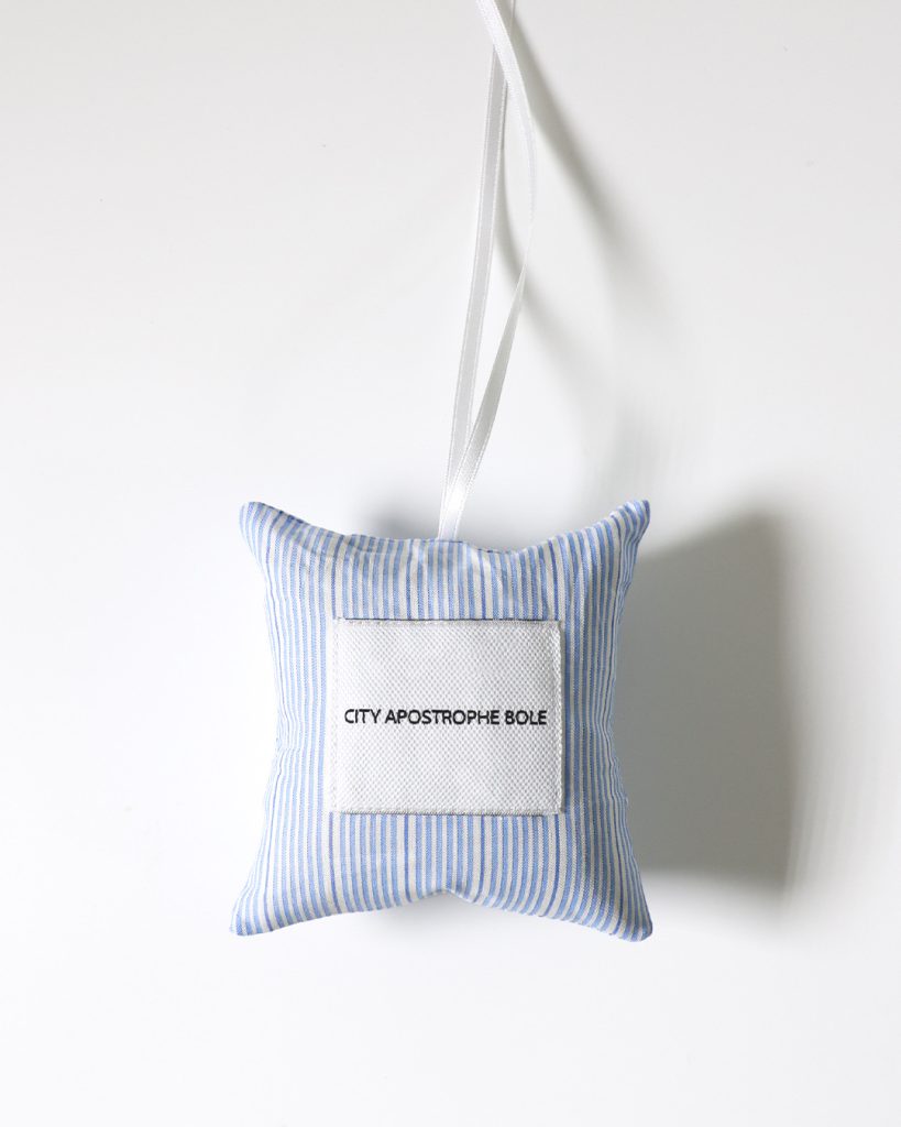 City Apostrophe Bole 擴香包 — orsay